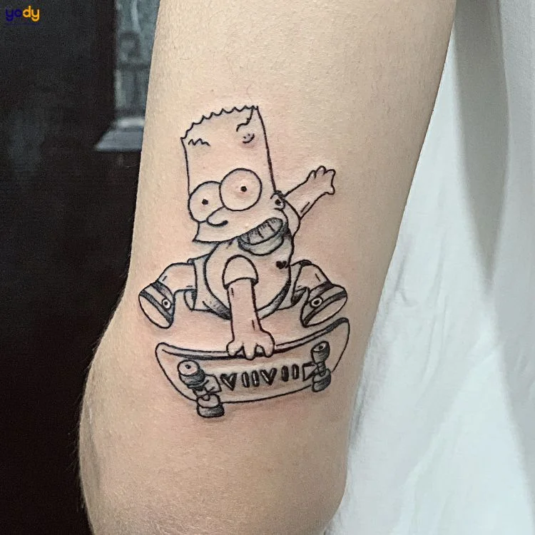 Hình xăm mini nam ngẫu hứng