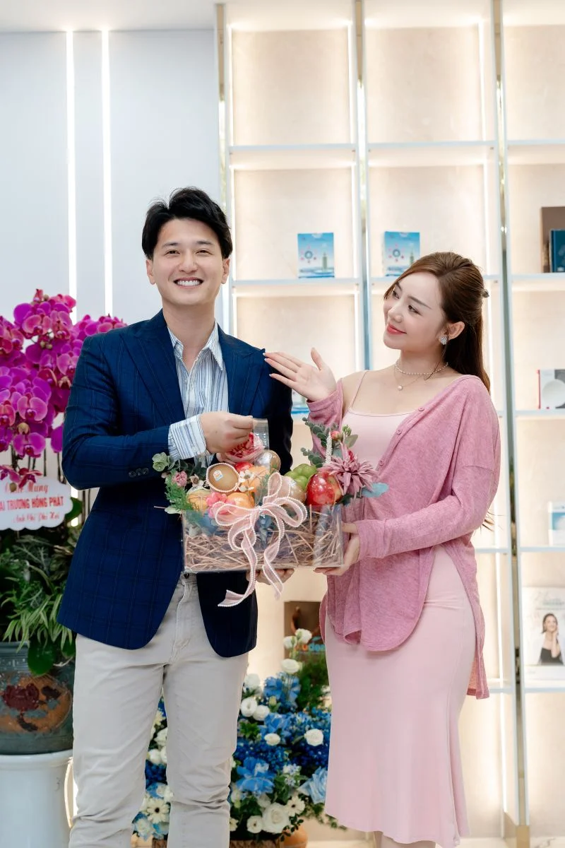 Diễn viên Huỳnh Anh mang tầm nhìn nghệ sĩ vào nha khoa thẩm mỹ