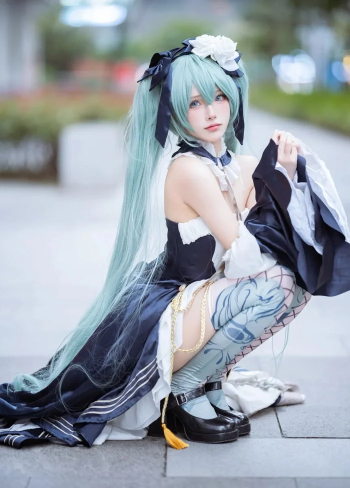 Gái Trung cosplay anime quyến rũ