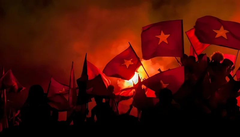ảnh nền lá cờ việt nam chiến thắng trang nghiêm