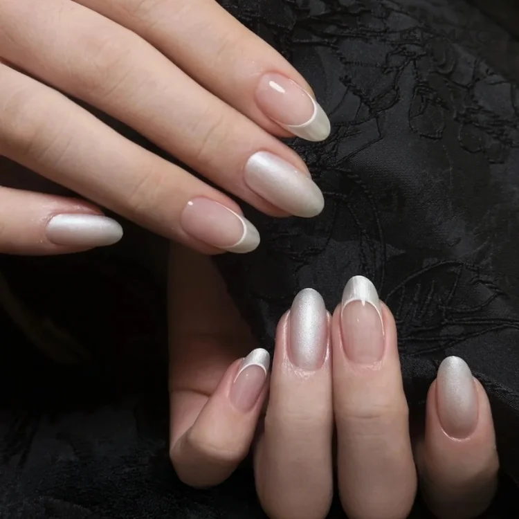 hoa tiet nail mong tay dai