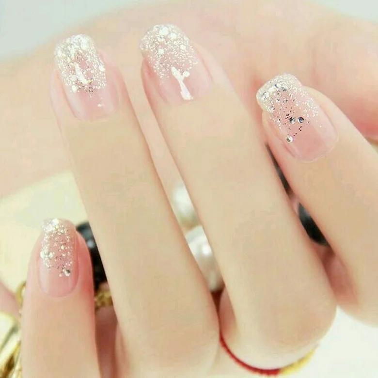 nail cô dâu kim tuyến