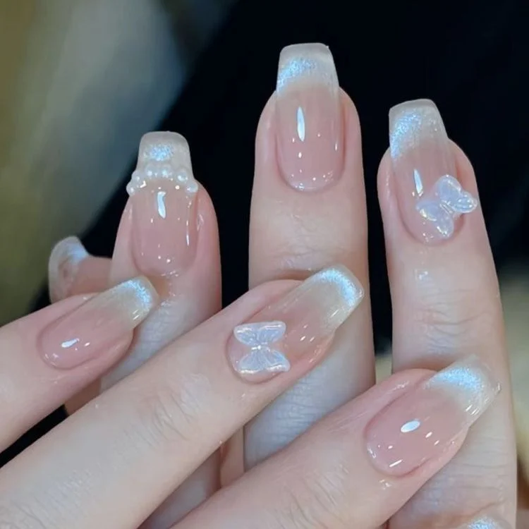 Nail cô dâu sơn thạch đính nơ và ngọc trai