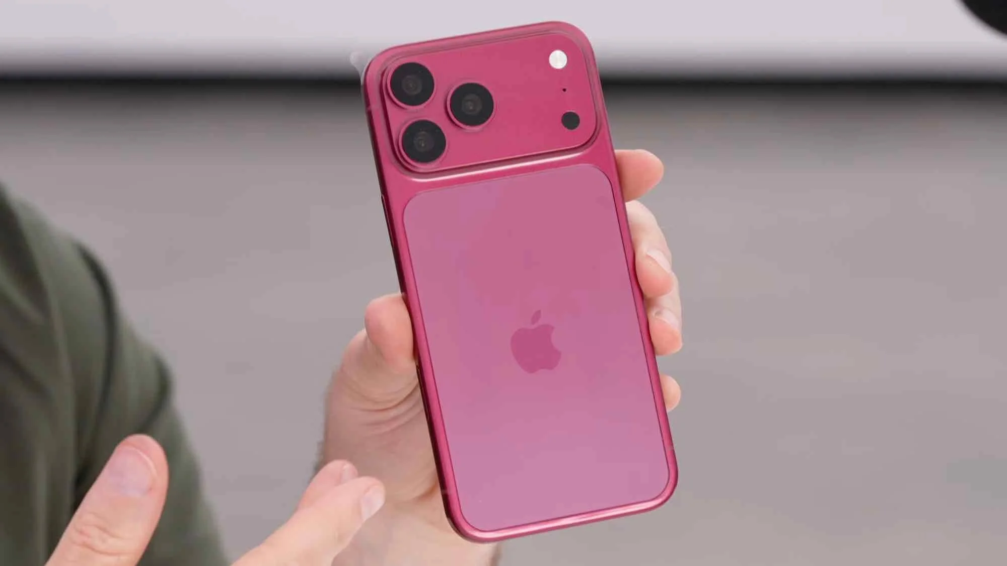 Thông tin người muốn mua iPhone 18 Pro Max nên biết