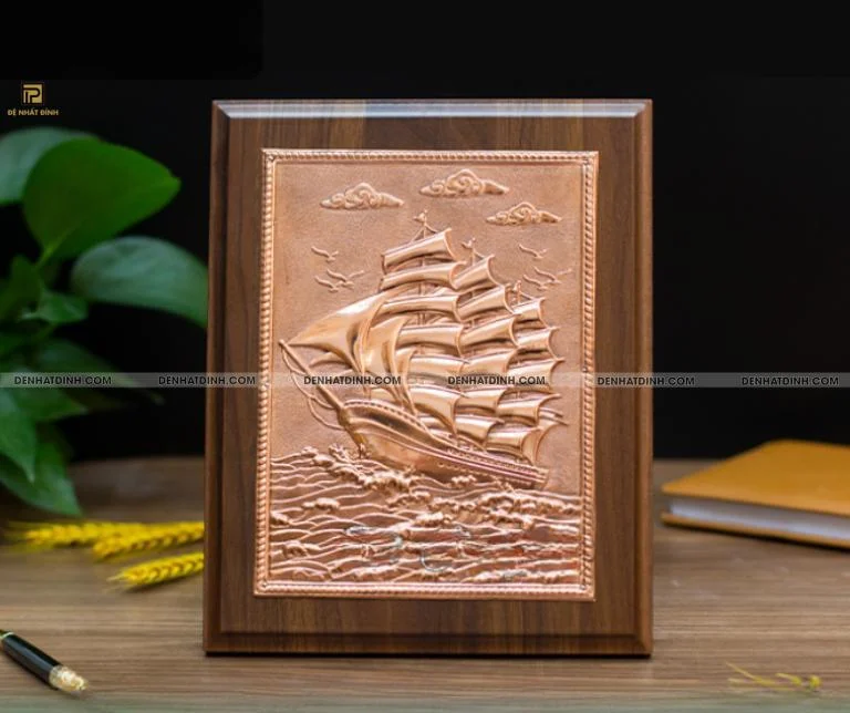 Tranh đồng thuận buồm xuôi gió đồng đỏ