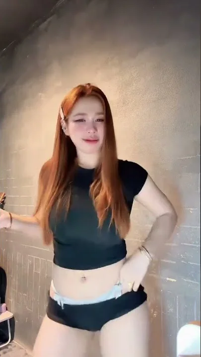 Gái xinh nhảy sexy dance cực kích thích 05 #shorts - YouTube